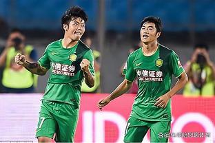 4 trận 2 bóng! Cầu thủ Trung Quốc Ô Nhật Cổ Mộc Lạp lọt vào danh sách 10 cầu thủ xuất sắc nhất tháng 12 của Australia